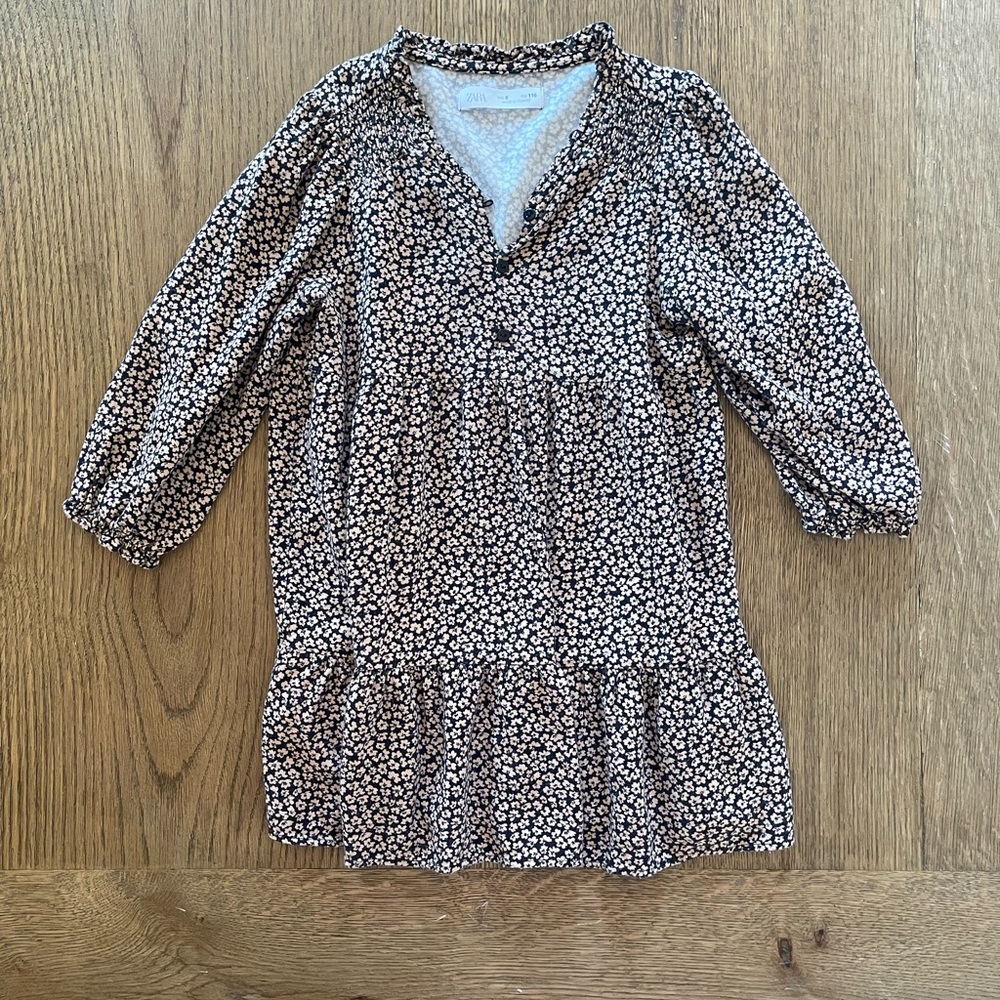 ZARA Pleated Floral Dress Girls Size 6